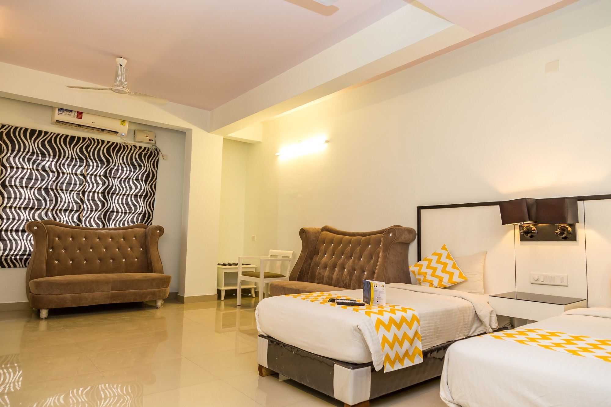 Collection O 29 Church'S Inn Near Cubbon Park Bangalore Esterno foto
